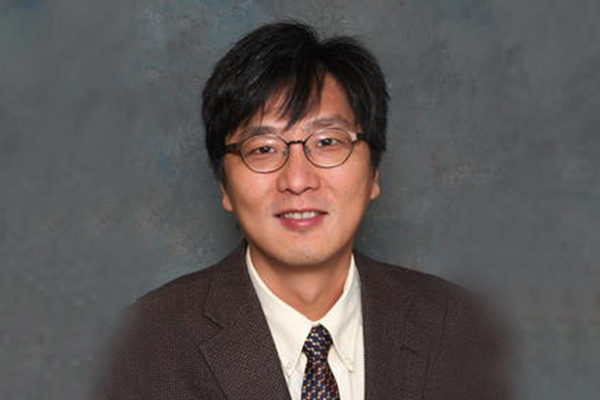 Dewey Dohoy Jung
