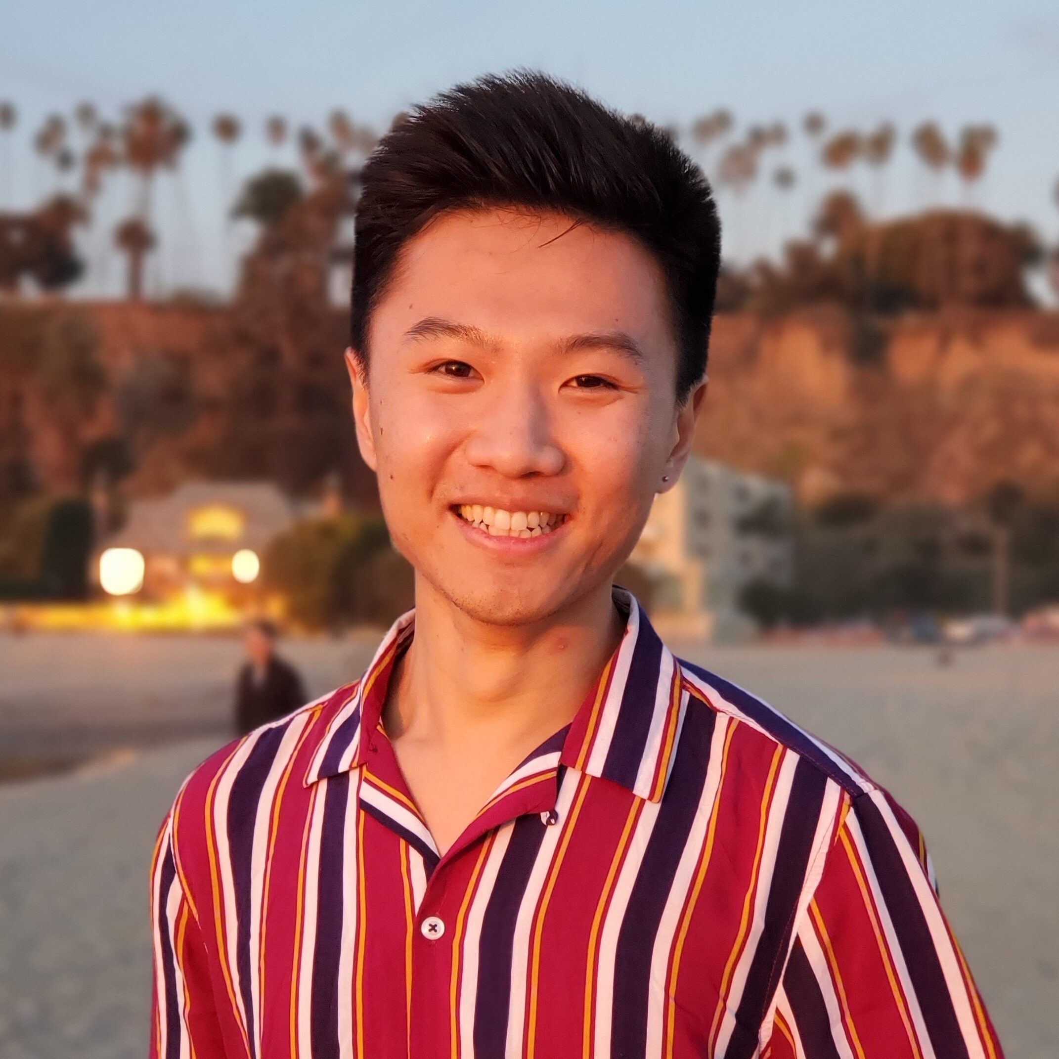 Z. Max Li